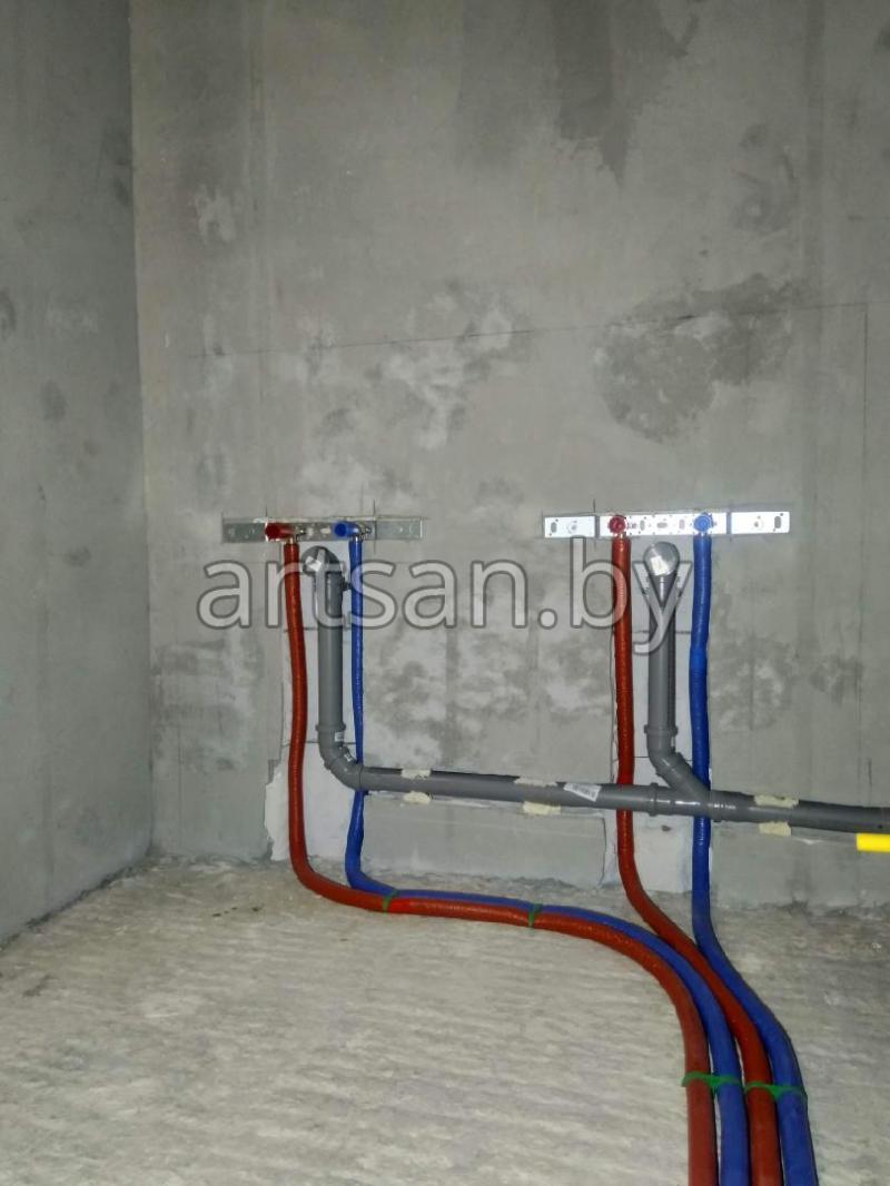 Скрытая прокладка трубопроводов холодного и горячего водоснабжения, для умывальников система TECE Flex
